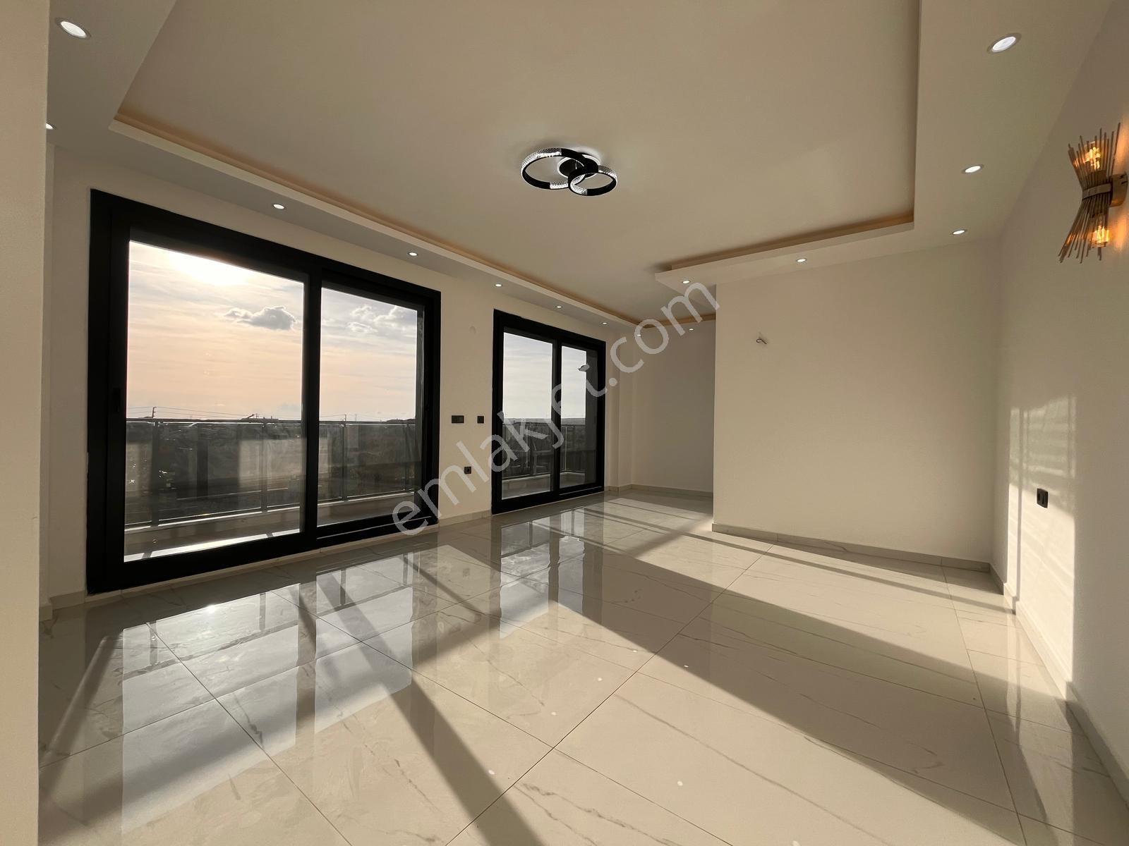 Gerçek Bir Villa 700 M2 Arsa İçinde Bahçeli Havuzlu — fotoğraf 22