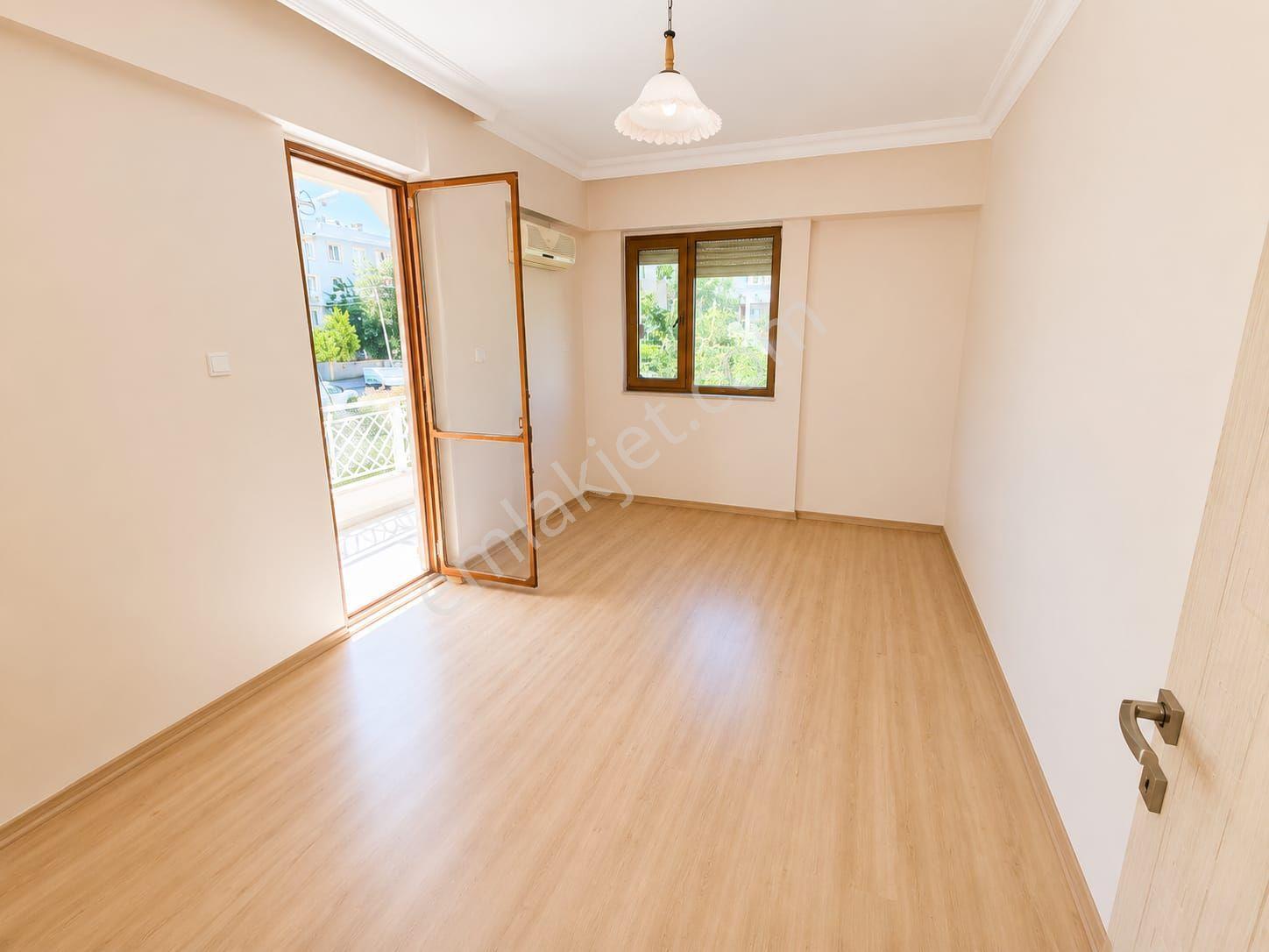 Yeşilyurt Mahallesinde 3+1 Tek Daire Üzerine Satılık 160 M2 Daire Görmeden Geçme — fotoğraf 11