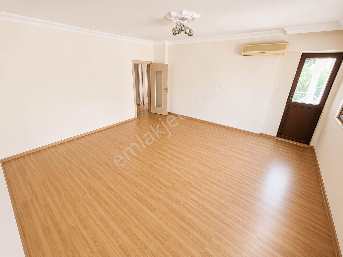 Yeşilyurt Mahallesinde 3+1 Tek Daire Üzerine Satılık 160 M2 Daire Görmeden Geçme — fotoğraf 12