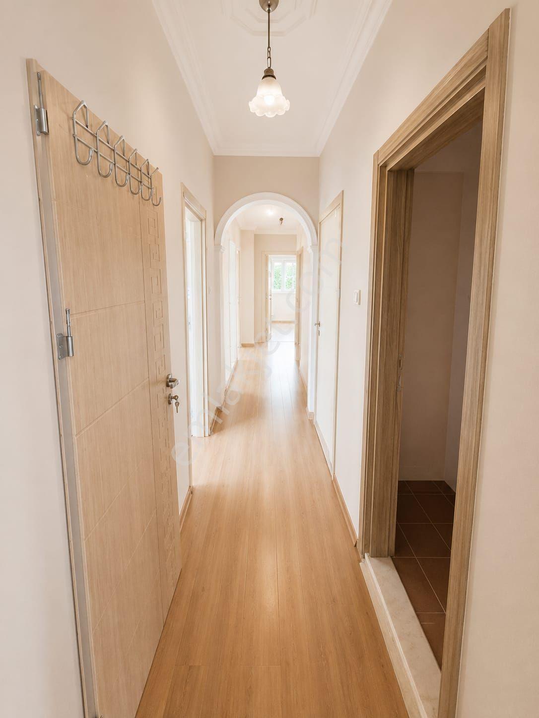 Yeşilyurt Mahallesinde 3+1 Tek Daire Üzerine Satılık 160 M2 Daire Görmeden Geçme — fotoğraf 18