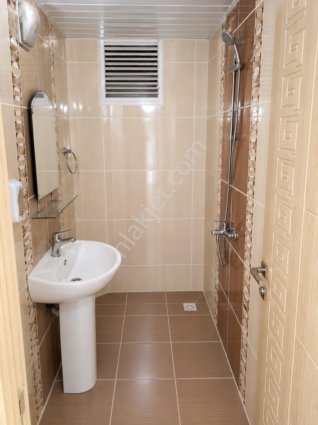 Yeşilyurt Mahallesinde 3+1 Tek Daire Üzerine Satılık 160 M2 Daire Görmeden Geçme — fotoğraf 26