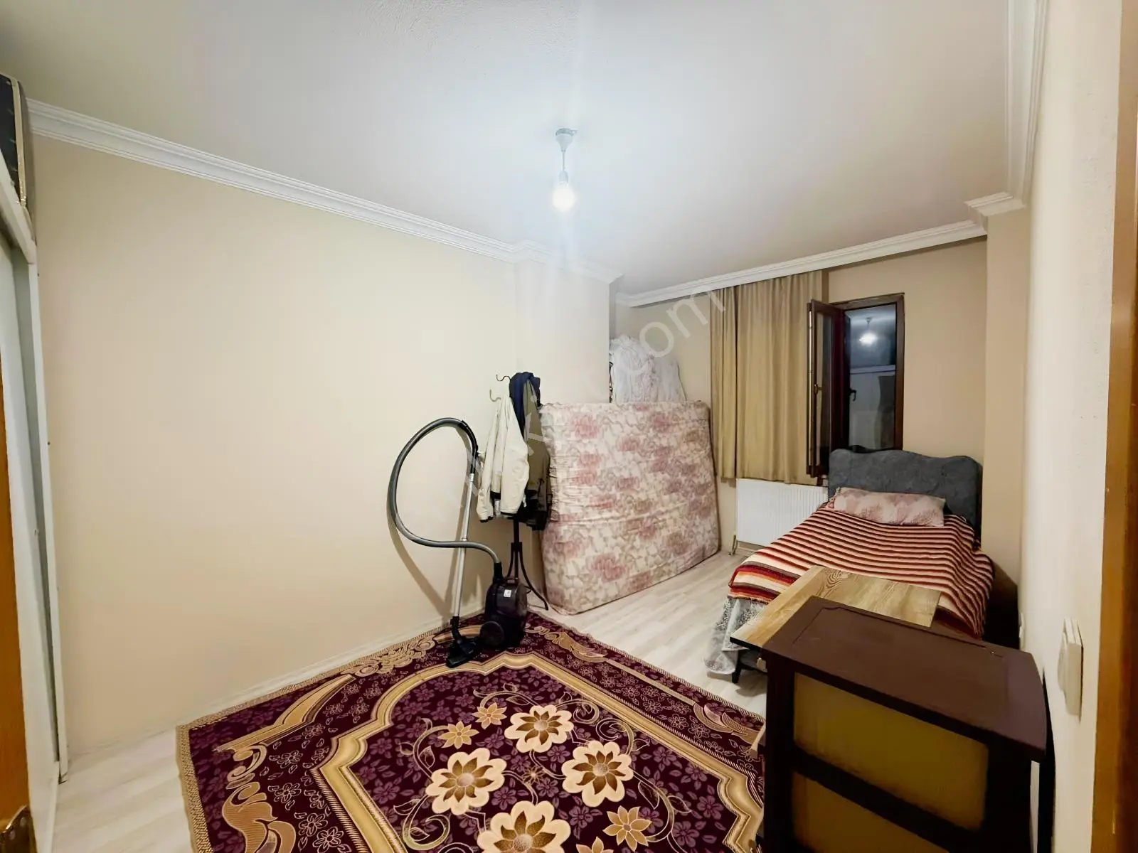 Ze/max'tan Gültepe Mah.okullar Böl.arakat 3+1 Acil Satılık Daire — fotoğraf 7