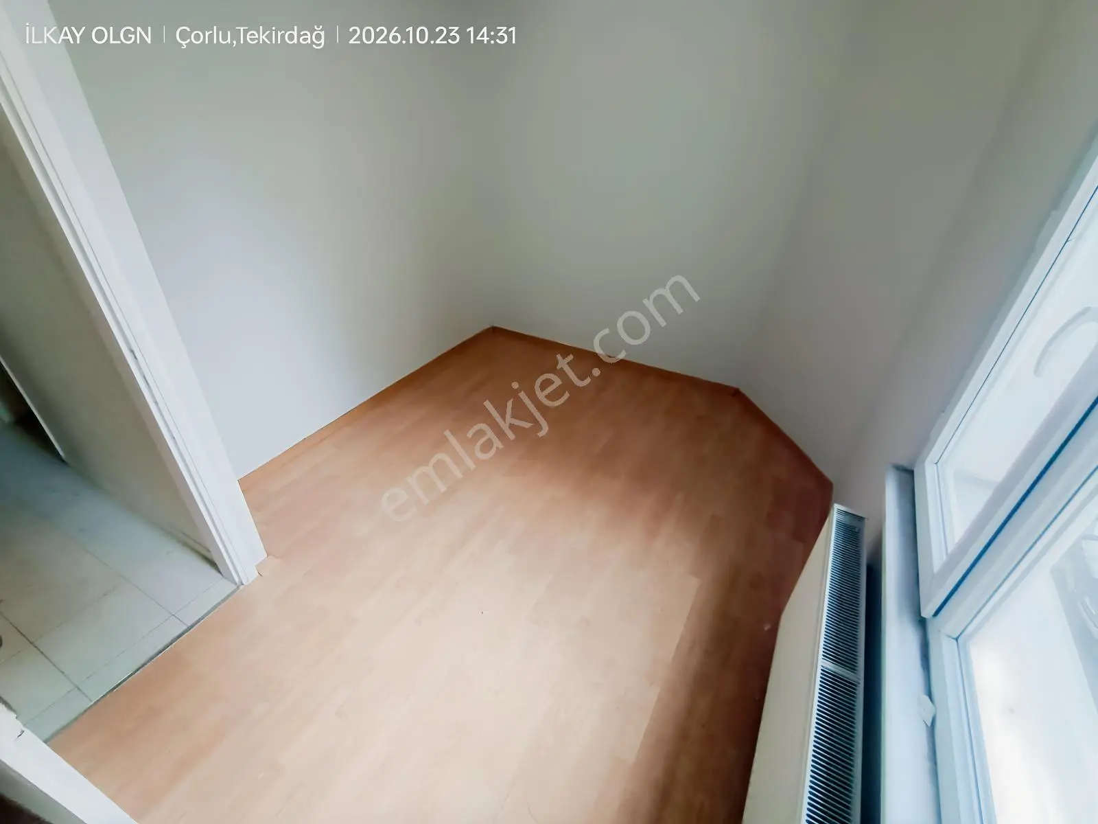 Brothersdan Muhittin Mah.135m2 3+1 İskanlı Satılık Daire — fotoğraf 9