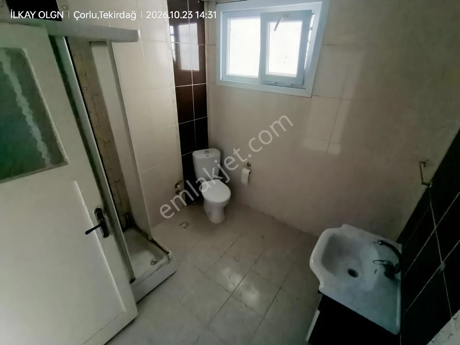 Brothersdan Muhittin Mah.135m2 3+1 İskanlı Satılık Daire — fotoğraf 12