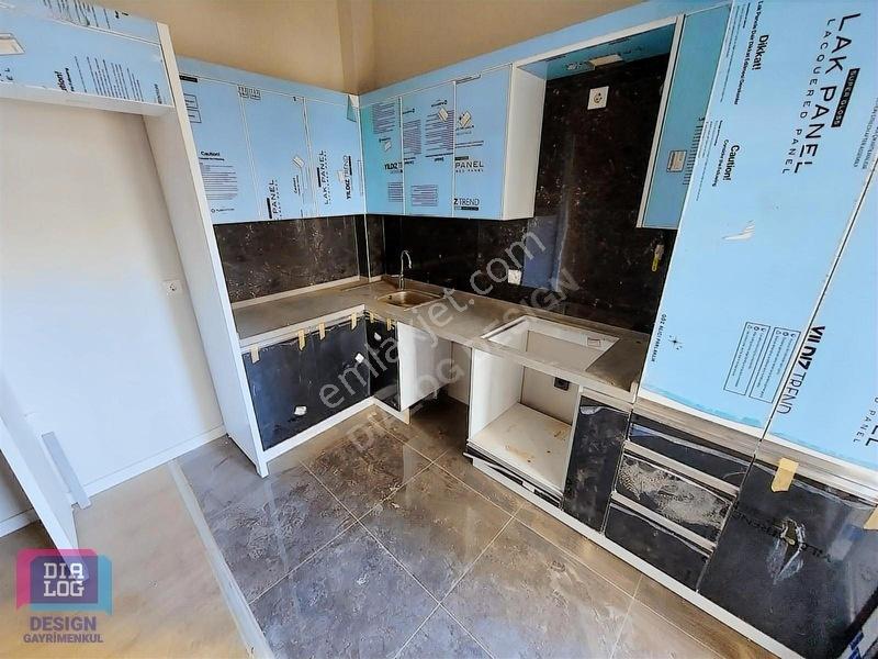 Karşıyaka Şemikler ' De 1+1 Sıfır Daire — fotoğraf 6