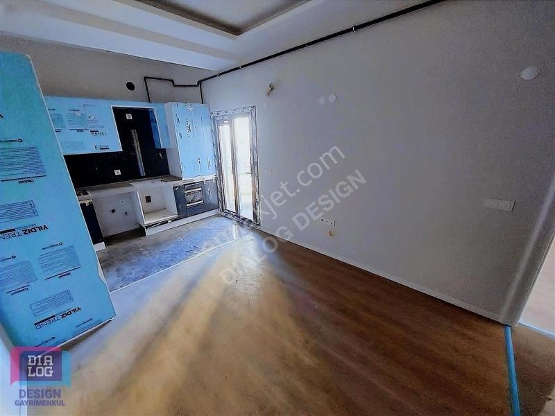 Karşıyaka Şemikler ' De 1+1 Sıfır Daire — fotoğraf 8