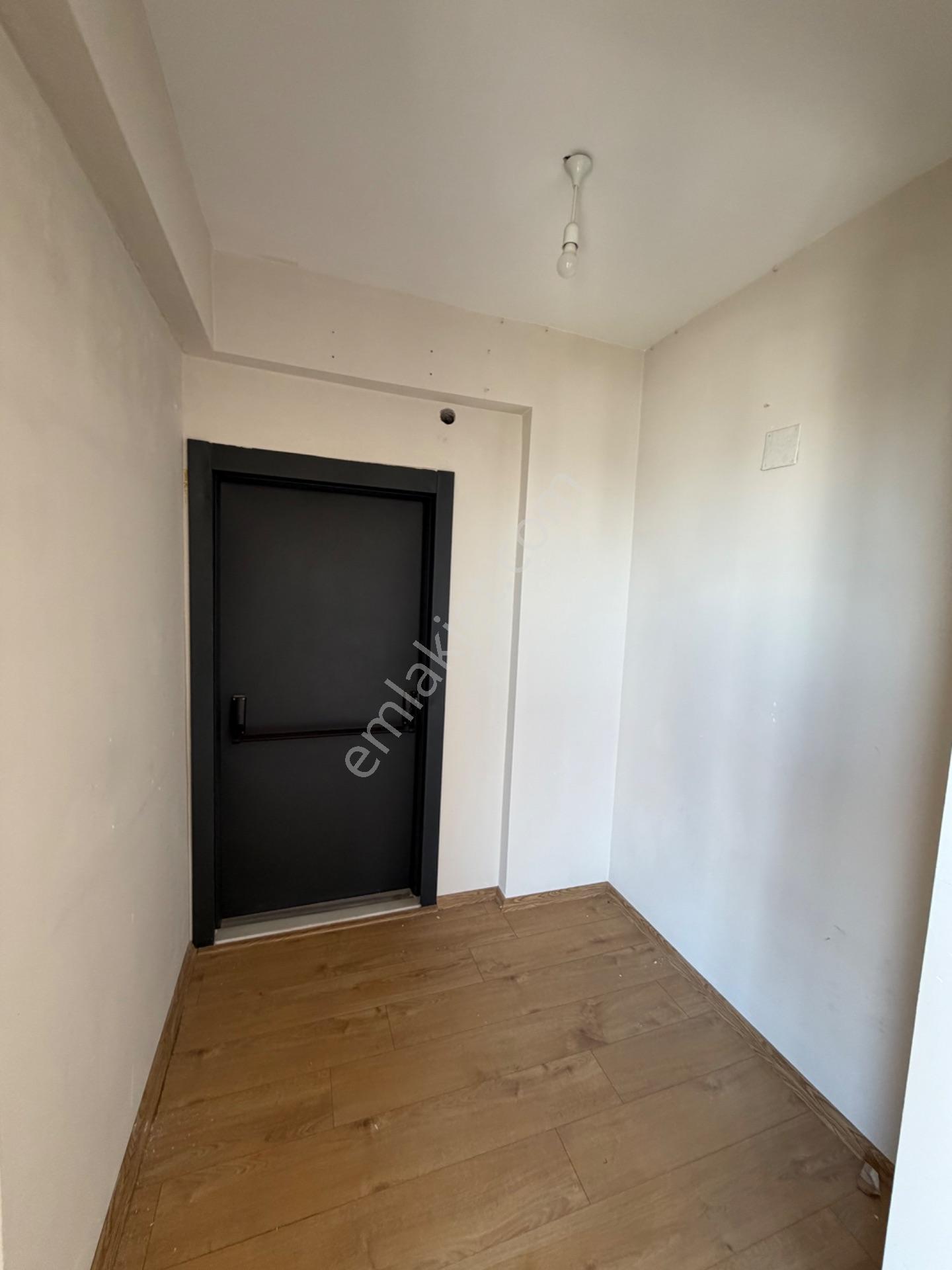 Eval’den Bulvar Üzeri Satılık Daire — fotoğraf 28
