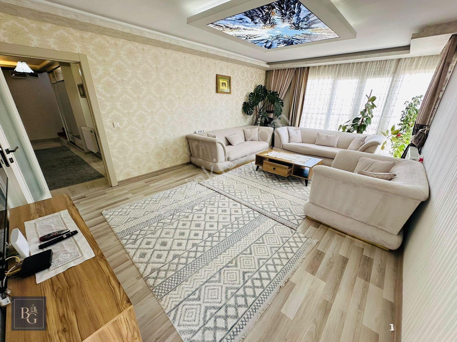 Panoramik Ankara Manzaralı Sitede Ful+ful Yapılı Lüx 5+1 Dublex! — fotoğraf 8