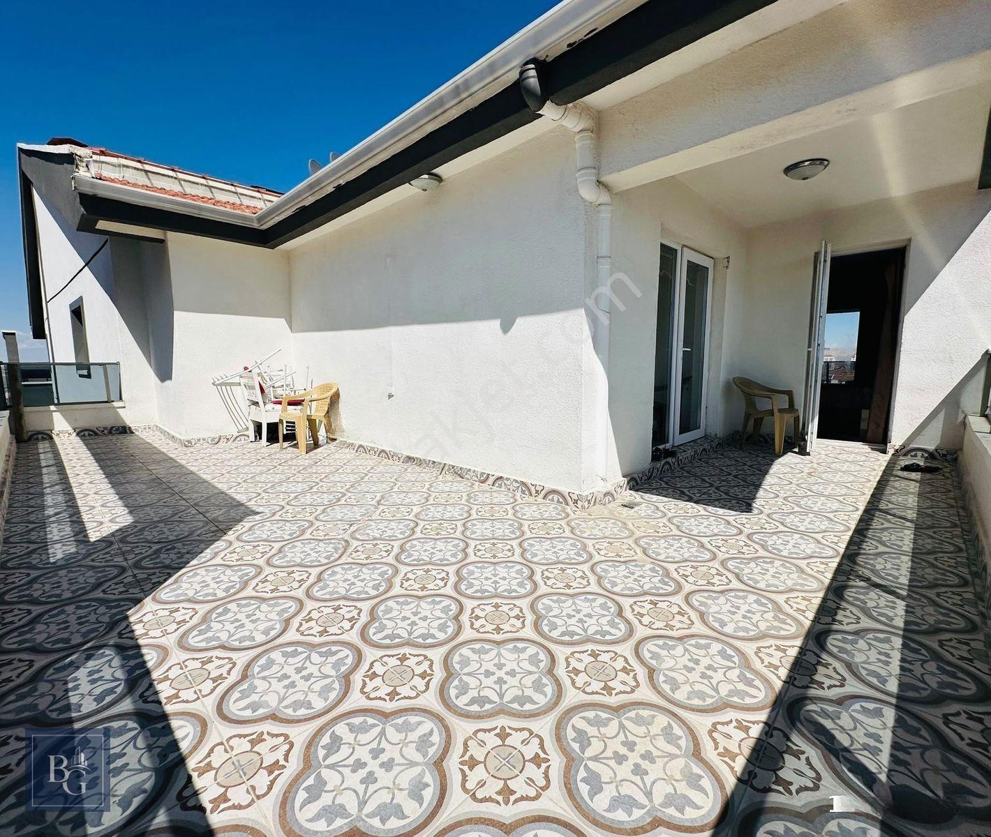 Panoramik Ankara Manzaralı Sitede Ful+ful Yapılı Lüx 5+1 Dublex! — fotoğraf 10
