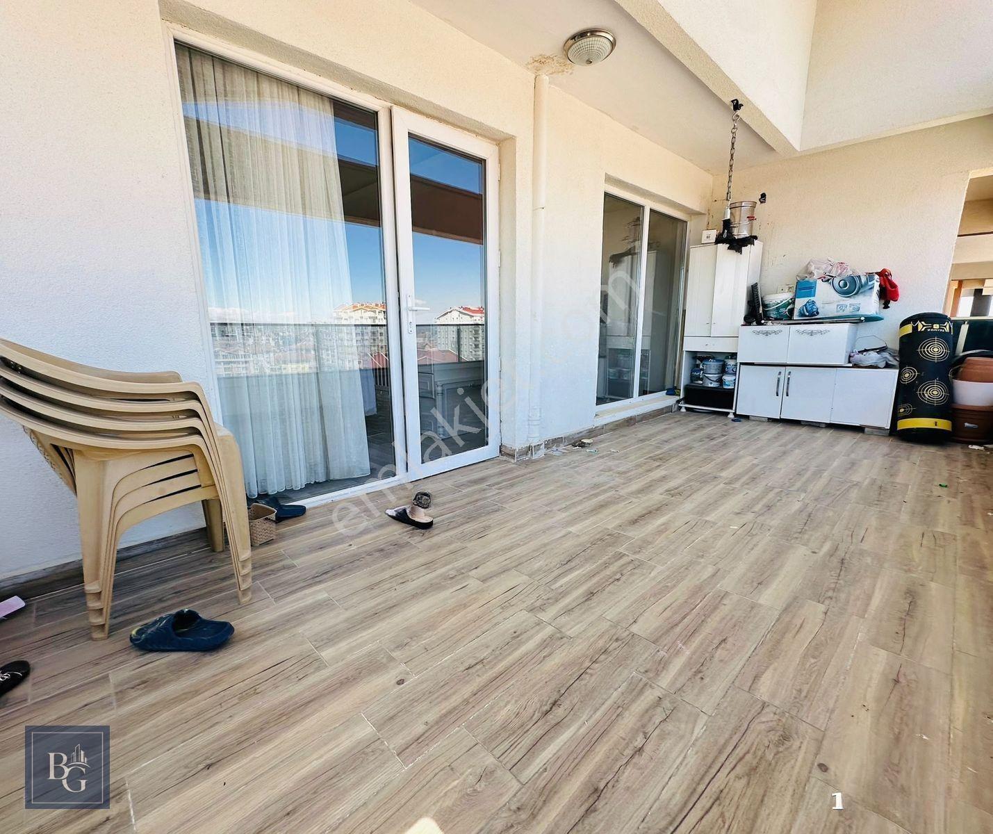 Panoramik Ankara Manzaralı Sitede Ful+ful Yapılı Lüx 5+1 Dublex! — fotoğraf 12