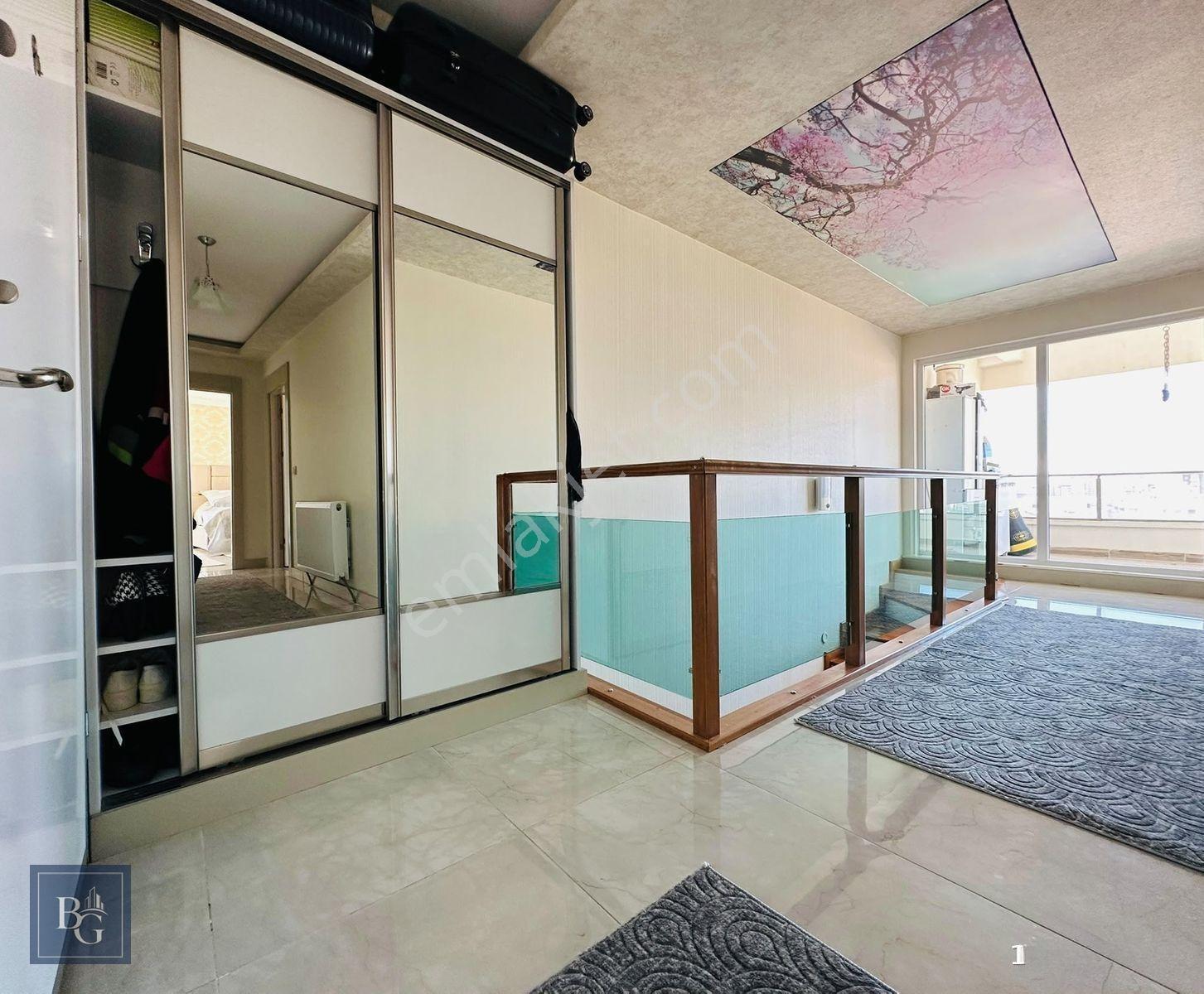 Panoramik Ankara Manzaralı Sitede Ful+ful Yapılı Lüx 5+1 Dublex! — fotoğraf 17