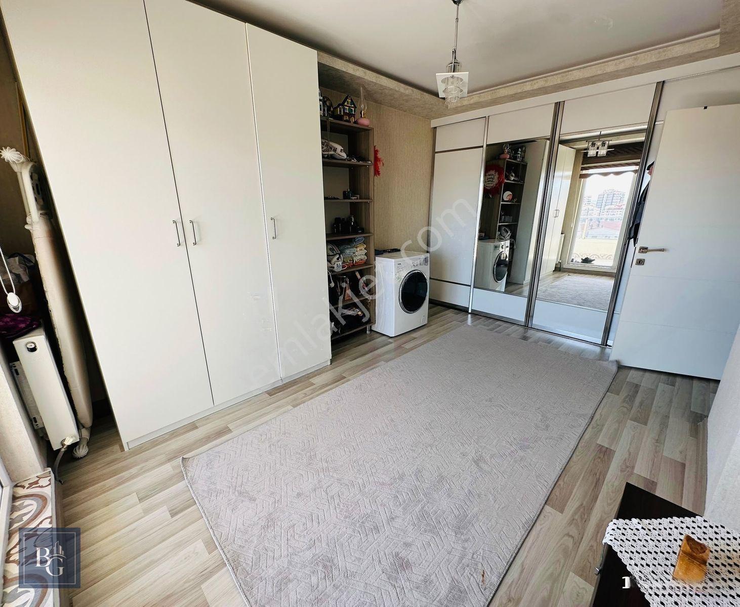 Panoramik Ankara Manzaralı Sitede Ful+ful Yapılı Lüx 5+1 Dublex! — fotoğraf 19
