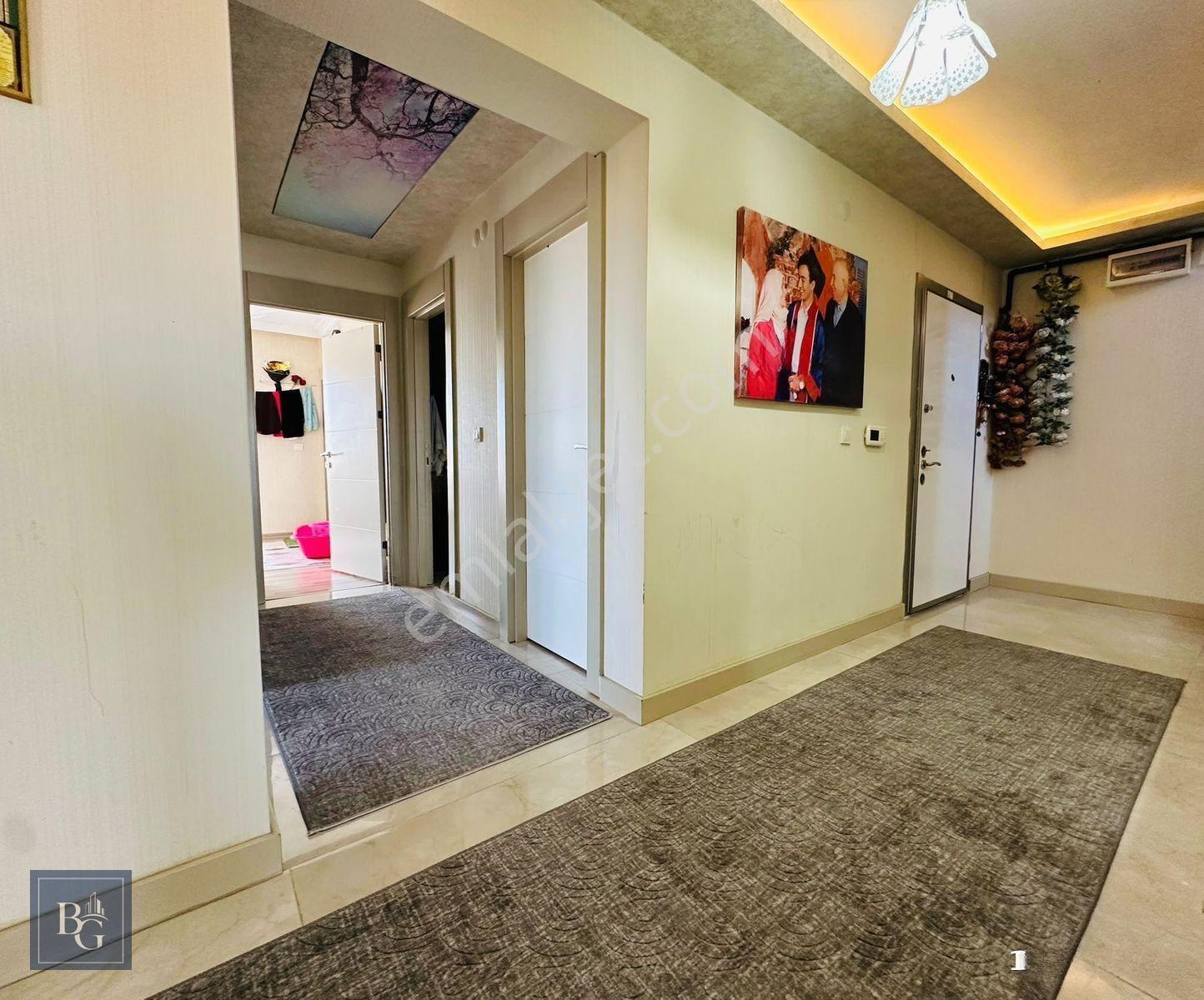 Panoramik Ankara Manzaralı Sitede Ful+ful Yapılı Lüx 5+1 Dublex! — fotoğraf 21