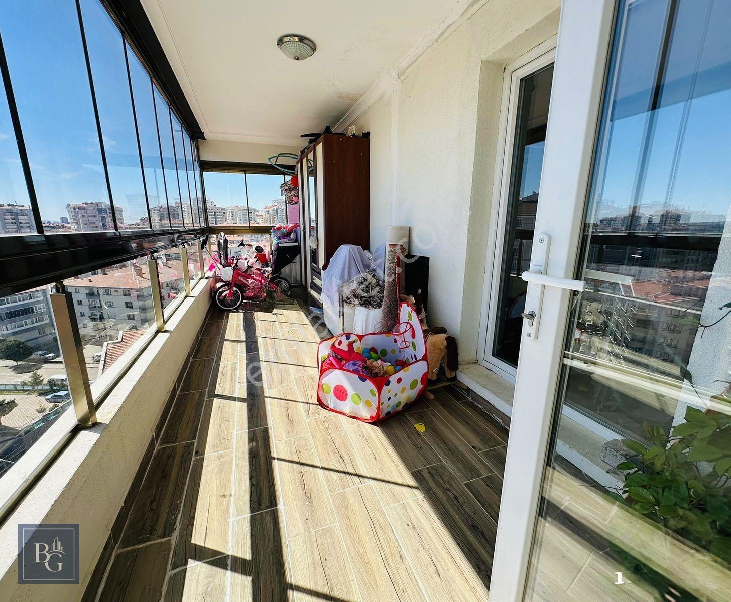 Panoramik Ankara Manzaralı Sitede Ful+ful Yapılı Lüx 5+1 Dublex! — fotoğraf 22