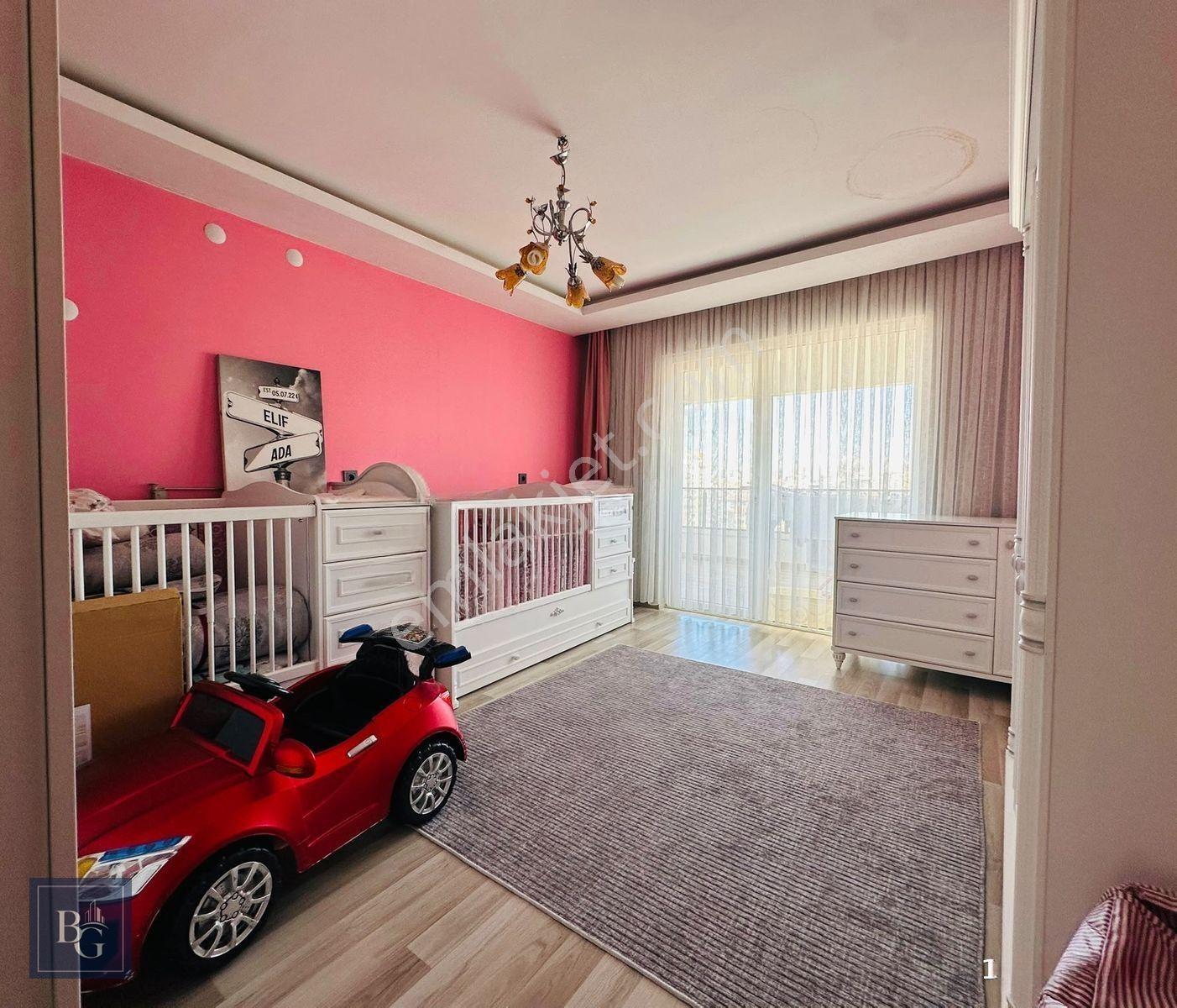Panoramik Ankara Manzaralı Sitede Ful+ful Yapılı Lüx 5+1 Dublex! — fotoğraf 25