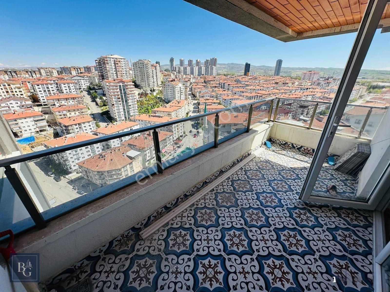 Panoramik Ankara Manzaralı Sitede Ful+ful Yapılı Lüx 5+1 Dublex! — fotoğraf 29