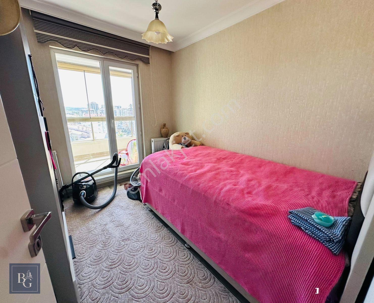Panoramik Ankara Manzaralı Sitede Ful+ful Yapılı Lüx 5+1 Dublex! — fotoğraf 33