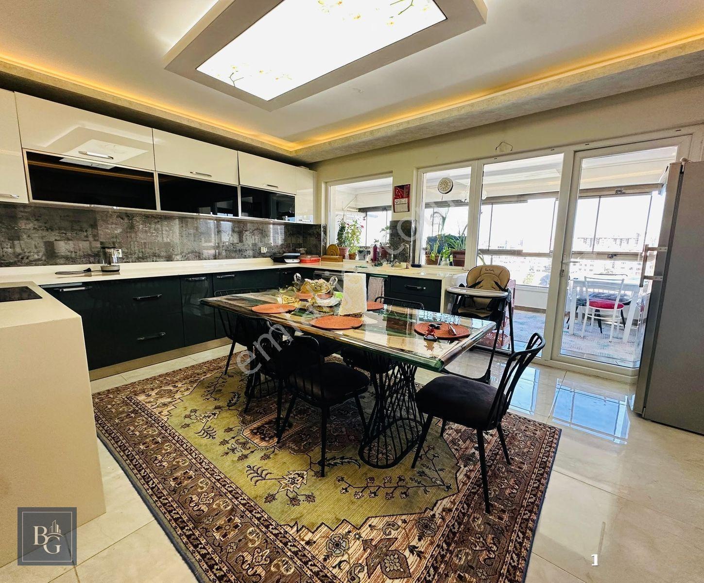 Panoramik Ankara Manzaralı Sitede Ful+ful Yapılı Lüx 5+1 Dublex! — fotoğraf 34