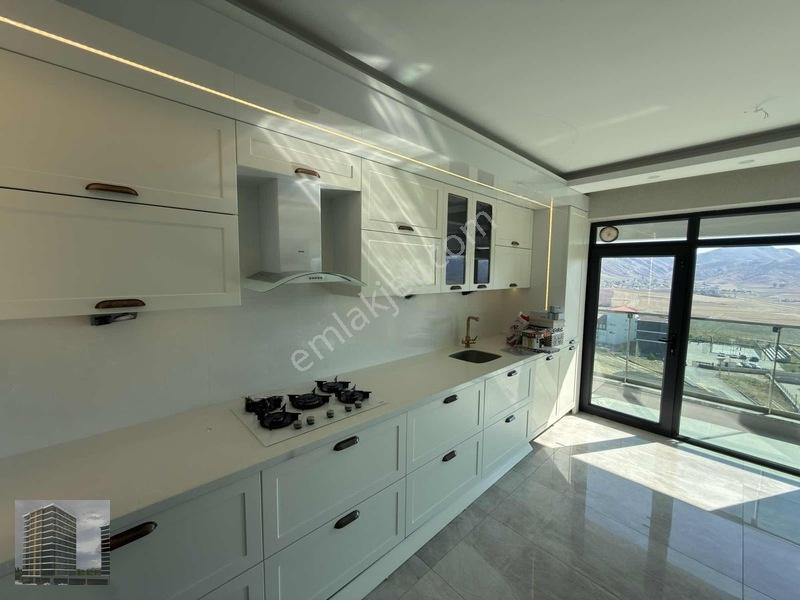 Öz Urhanlar Emlaktan Eğriköprü Mah. 4+1 Satılık Lüks Daire — fotoğraf 9