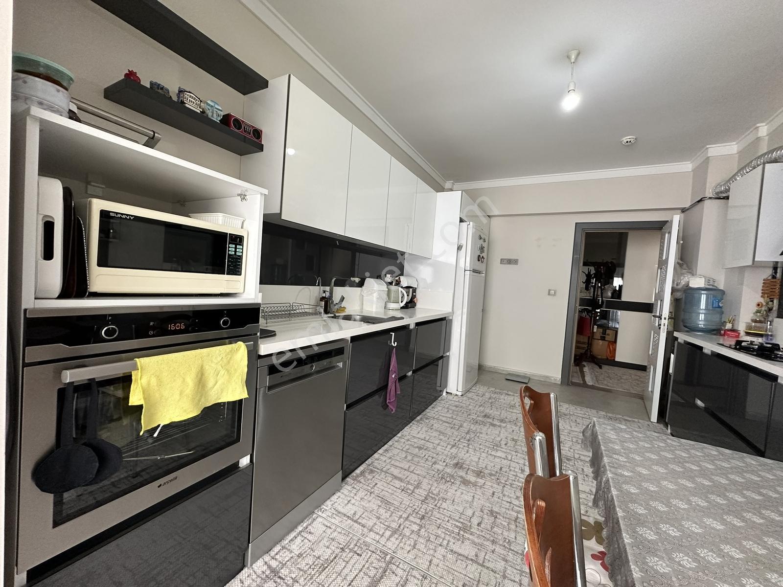 Şehri Yaren Konutlarında 4+1 Ön Cephe Cam Balkonlu Satılık Daire — fotoğraf 6