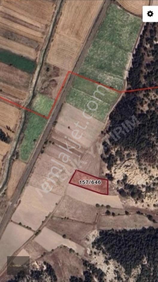 Kütahyada Yatırımlık Fırsat Arazi!