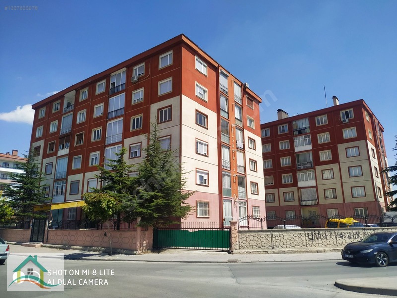 Mevlana Civarı 3+1 Ara Kat Site İçi Yapılı Daire