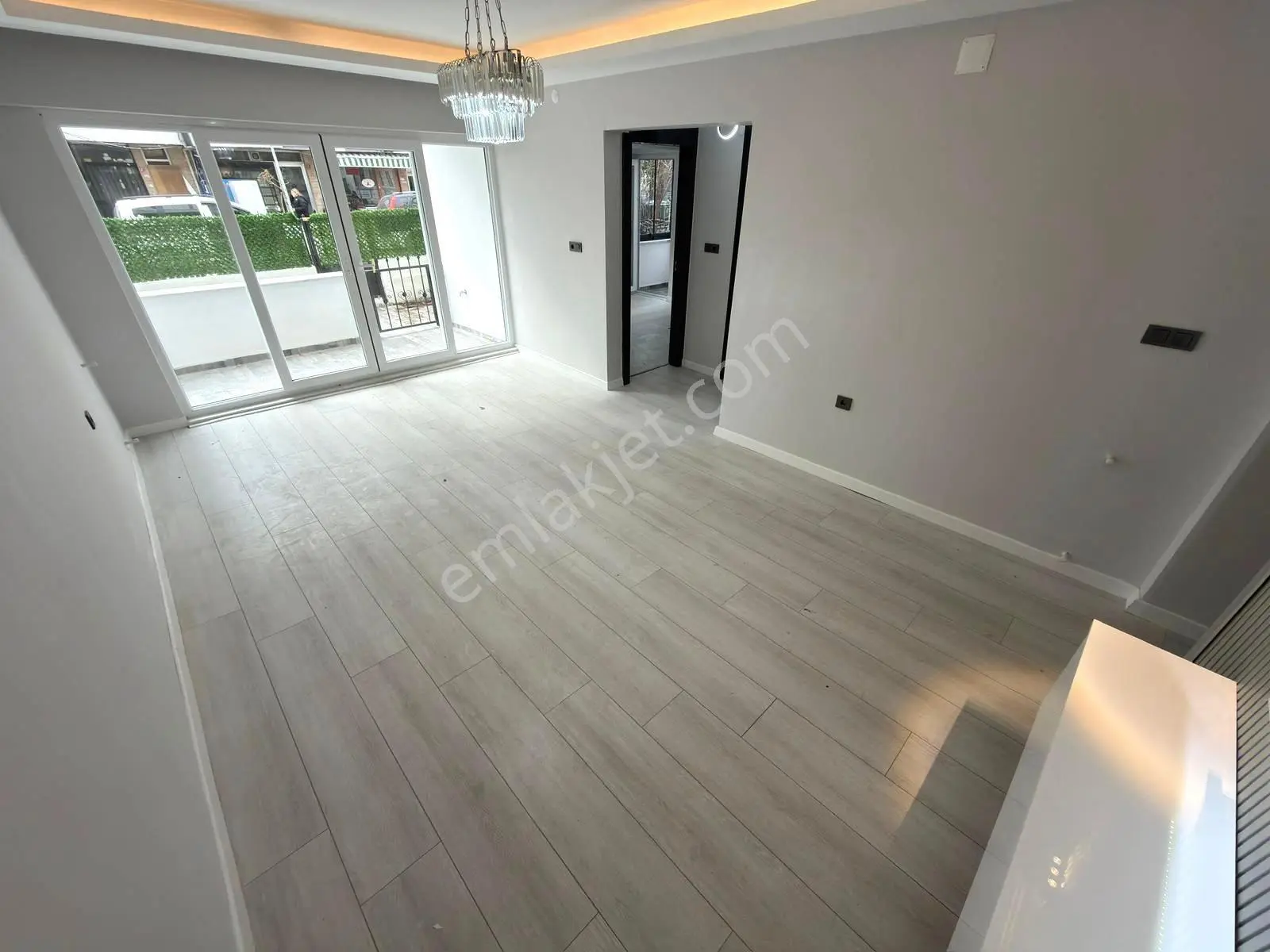 Referans'tan Akçay Merkez'de Denize 200 Metre Müstakil Tadında Lüx 2+1 Daire — fotoğraf 3