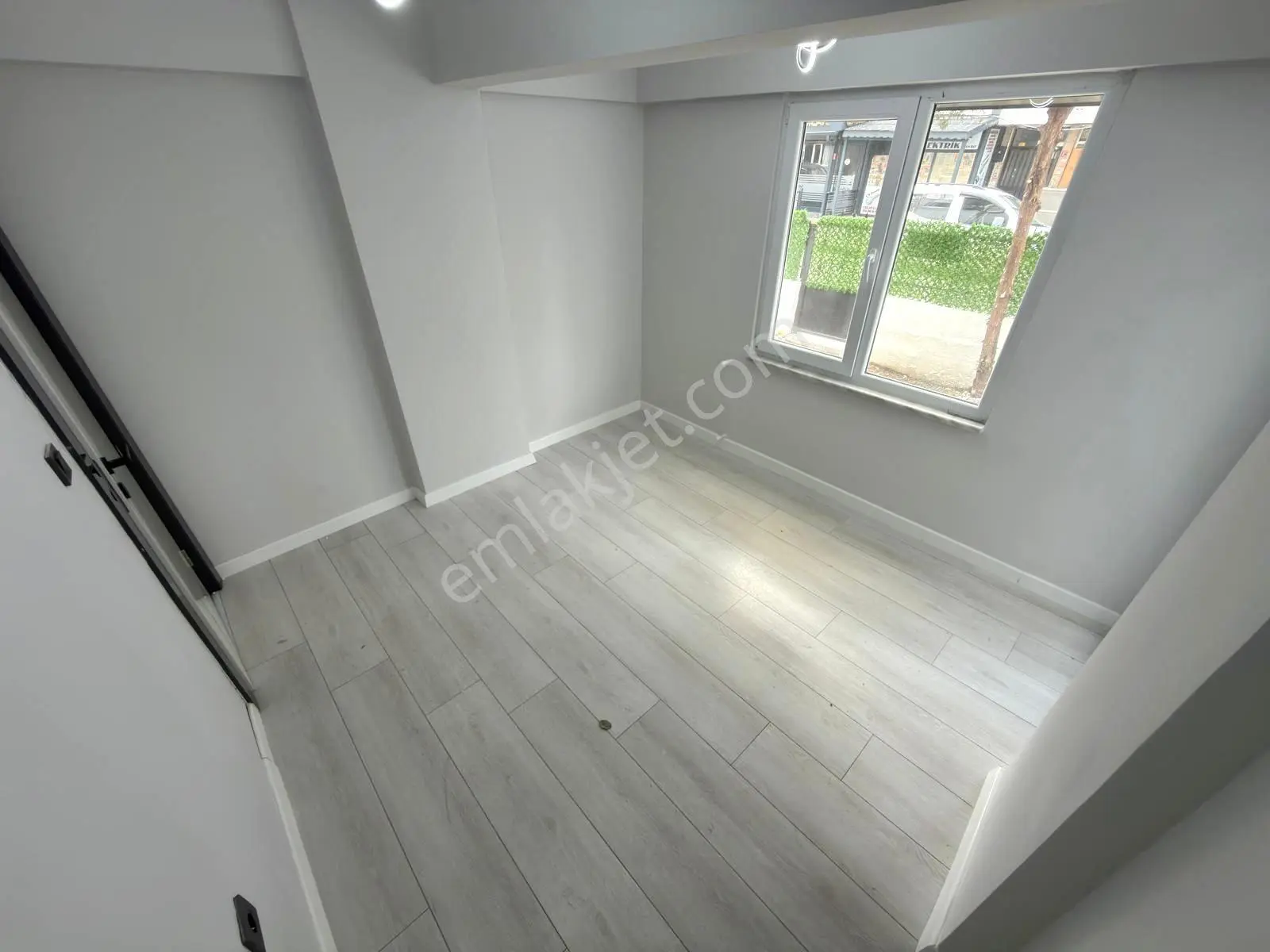 Referans'tan Akçay Merkez'de Denize 200 Metre Müstakil Tadında Lüx 2+1 Daire — fotoğraf 5
