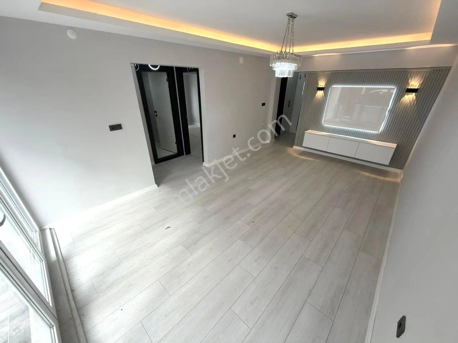 Referans'tan Akçay Merkez'de Denize 200 Metre Müstakil Tadında Lüx 2+1 Daire — fotoğraf 7