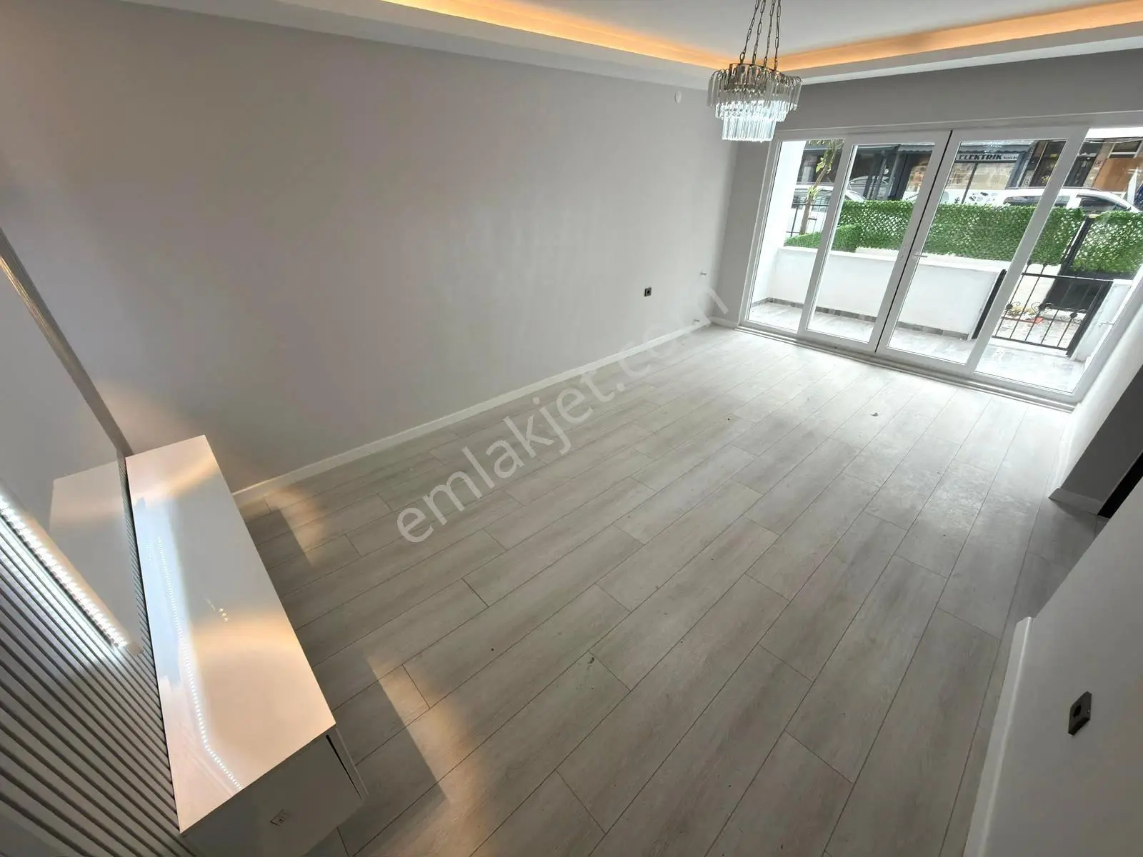 Referans'tan Akçay Merkez'de Denize 200 Metre Müstakil Tadında Lüx 2+1 Daire — fotoğraf 10