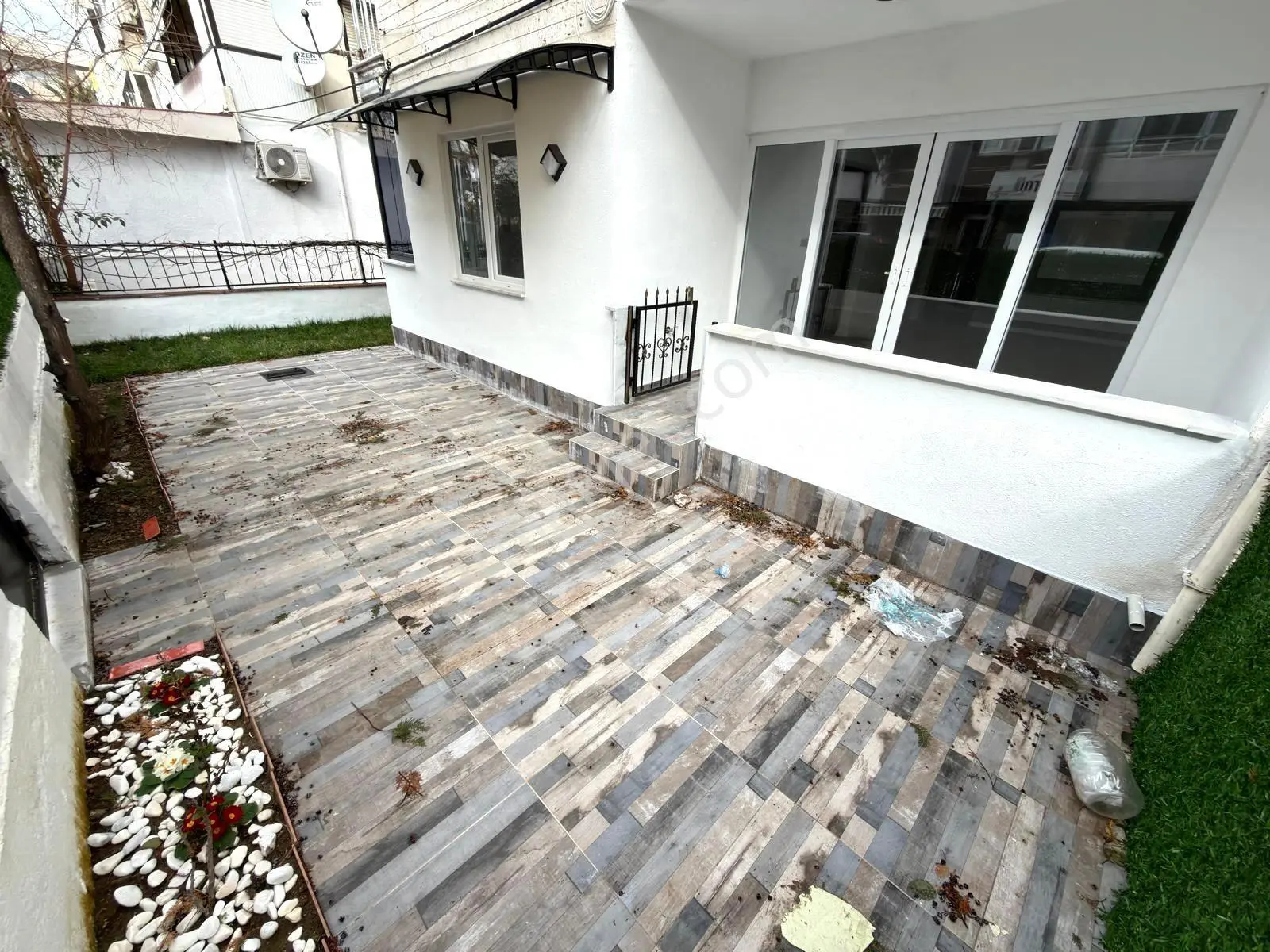 Referans'tan Akçay Merkez'de Denize 200 Metre Müstakil Tadında Lüx 2+1 Daire — fotoğraf 19