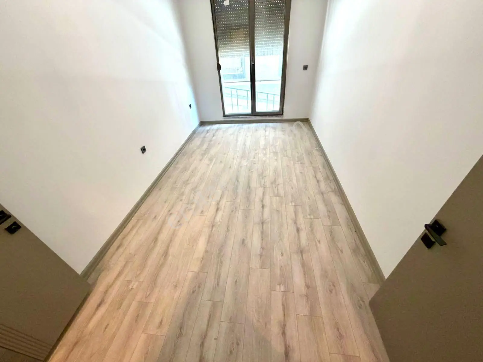 Referans'tan Altınkum'da Ön Cephe Ebeveyn Banyolu Lüx 2+1 Daire — fotoğraf 4