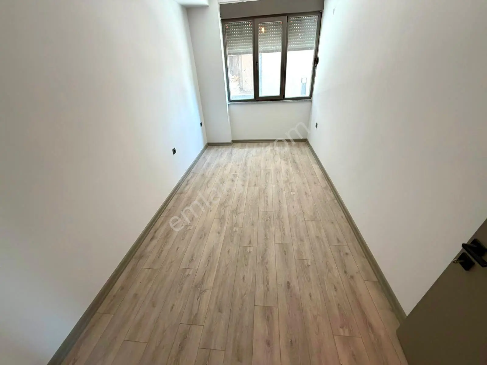 Referans'tan Altınkum'da Ön Cephe Ebeveyn Banyolu Lüx 2+1 Daire — fotoğraf 30