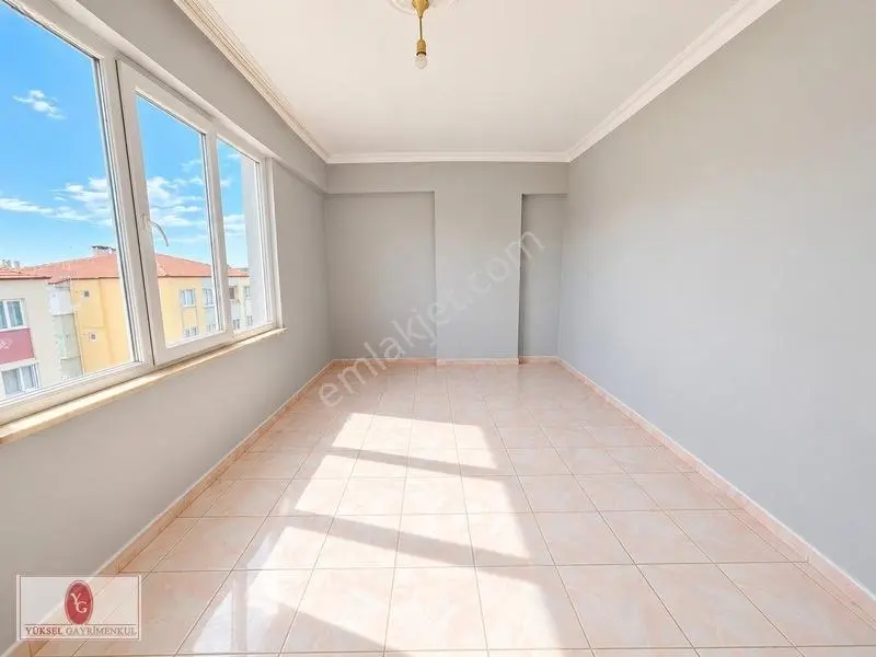Yükselden İkizçayda Denize 500 Mt Ön Cephe Çift Balkonlu 2+1 — fotoğraf 17