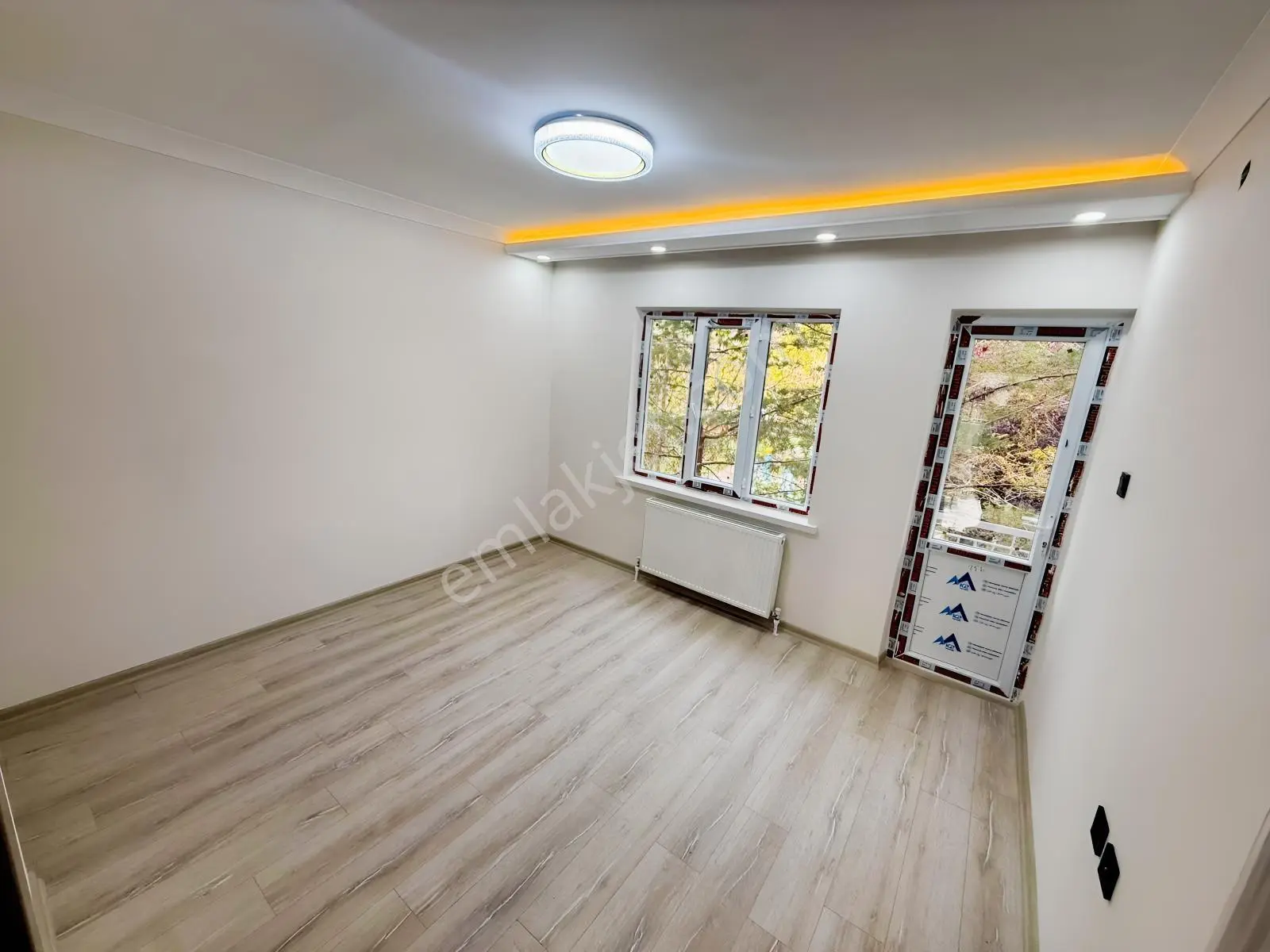 Es As'tan Fatih Mah.'de Metro Yakını Bulvar Cepheli Full Daire — fotoğraf 16