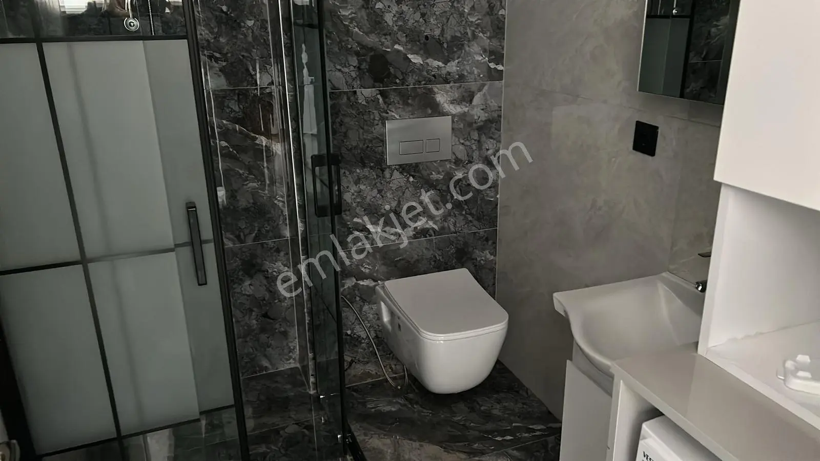 Servergazi Hastanesine Yakın 1+1 Kiracılı Satılık Apartlar — fotoğraf 3