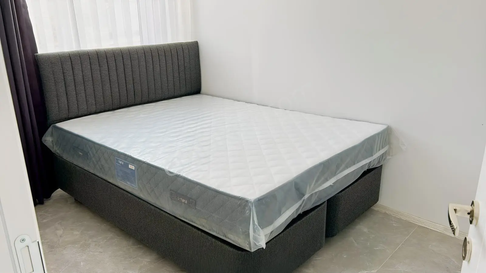 Servergazi Hastanesine Yakın 1+1 Kiracılı Satılık Apartlar — fotoğraf 8
