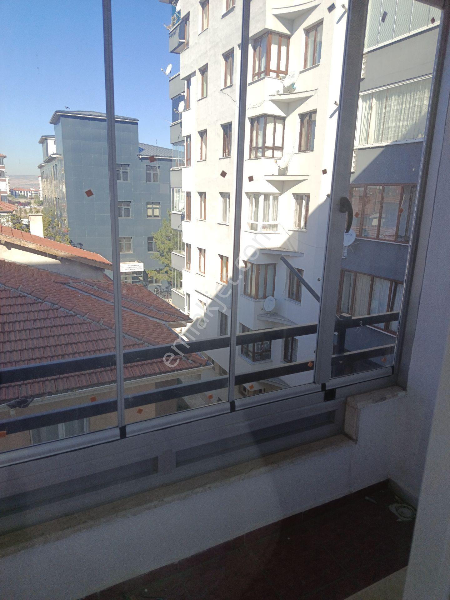 Pazartesi Pazarı Yanı Mavral Sokak'ta 140m² 3+1 Satılık Daire — fotoğraf 20