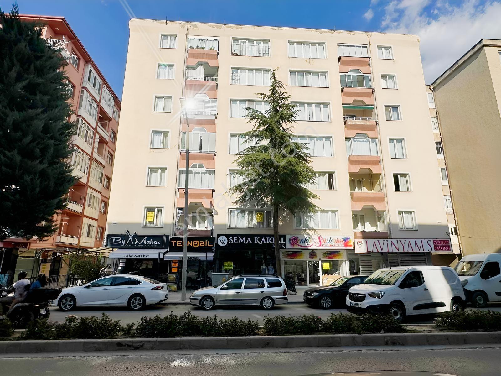 Başarı'Dan Merkez'De Hacımütahir M.Satılık 4+1 Daire + Garaj