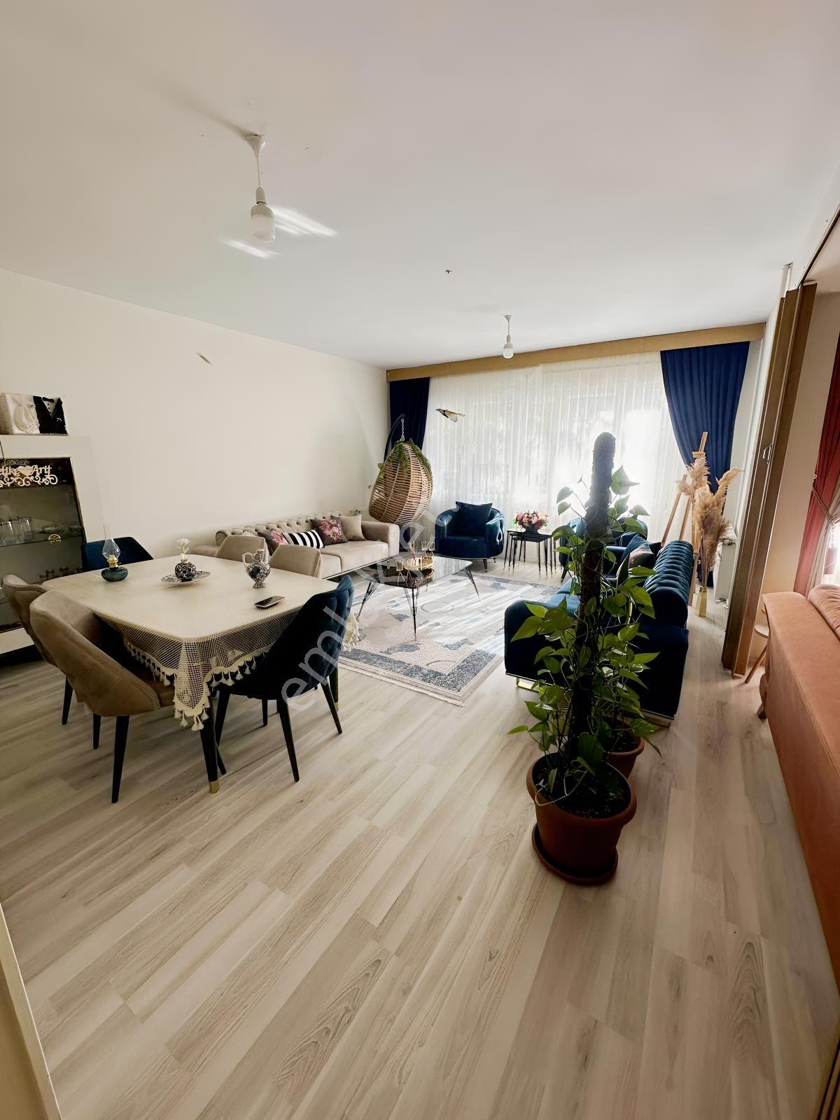 Başarı'dan Merkez'de Hacımütahir M.satılık 4+1 Daire + Garaj — fotoğraf 7