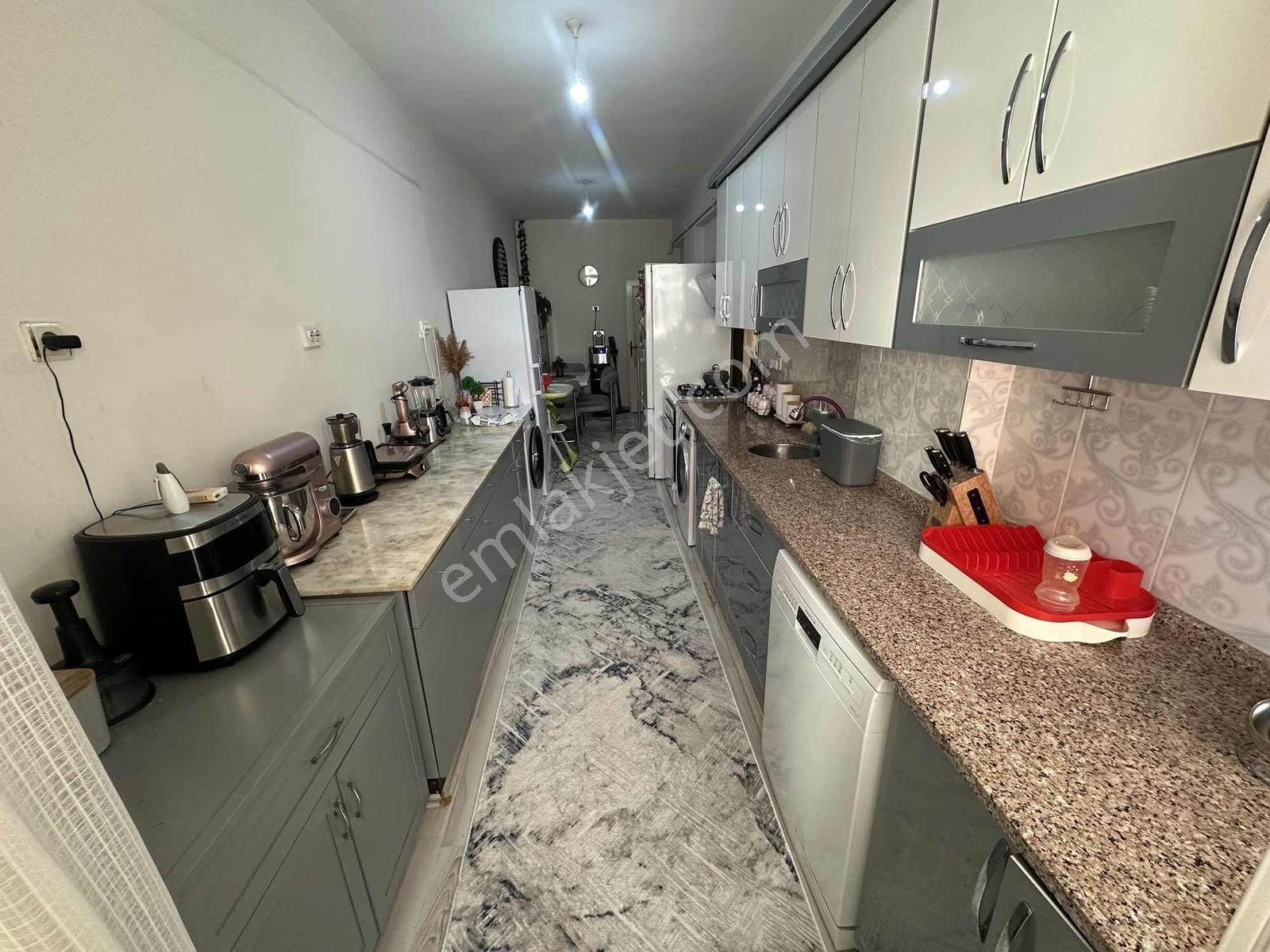 Başarı'dan Merkez'de Hacımütahir M.satılık 4+1 Daire + Garaj — fotoğraf 18