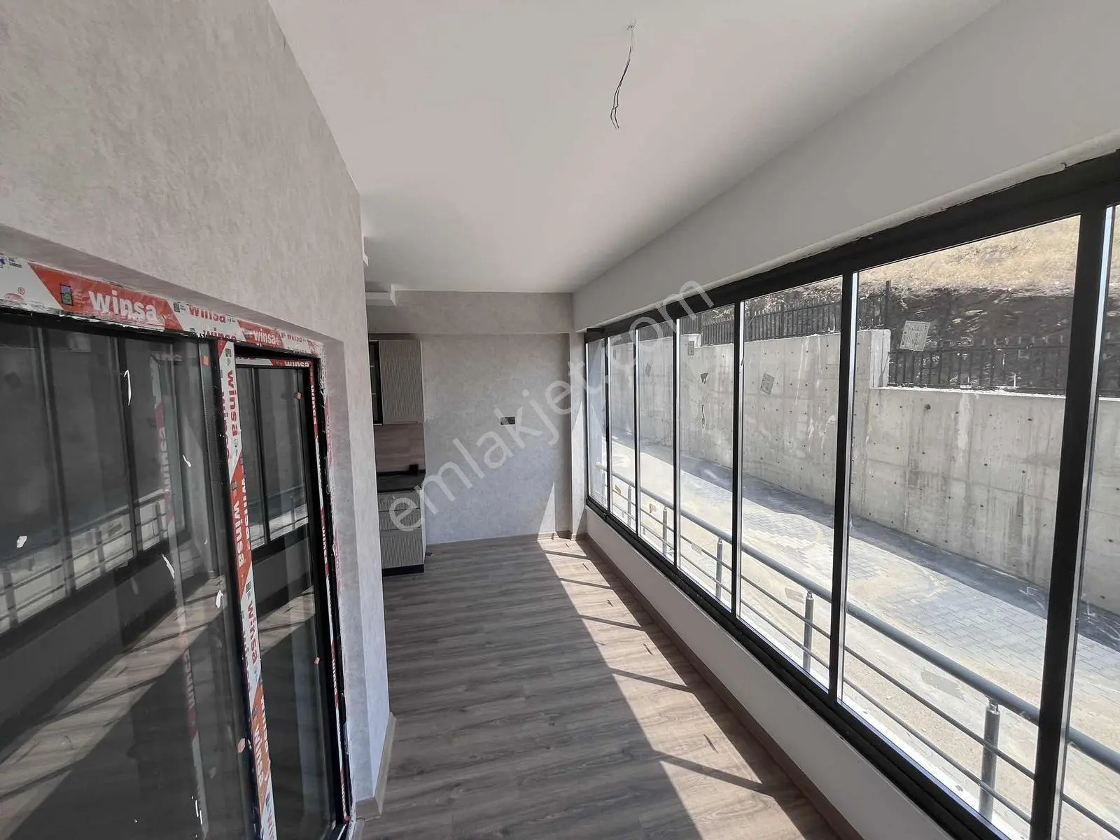 Atayurt Mahallesi Yerden Isıtma 2 Blok Site 2+1 Bağımsız Mutfak — fotoğraf 6
