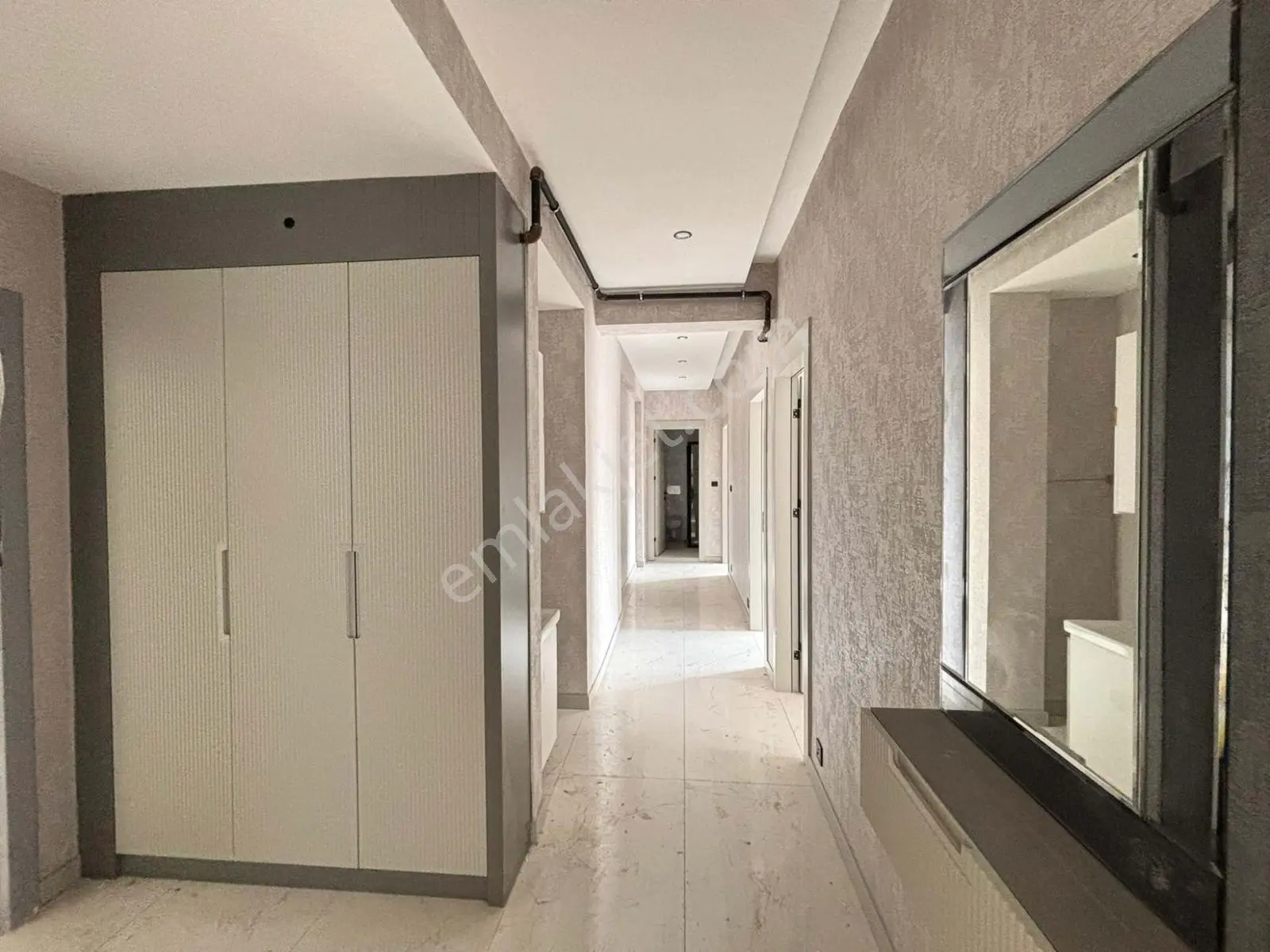 Remax Model Den Şemıkler Mahallesınde 2+1 Sıfır Satılık Daıre