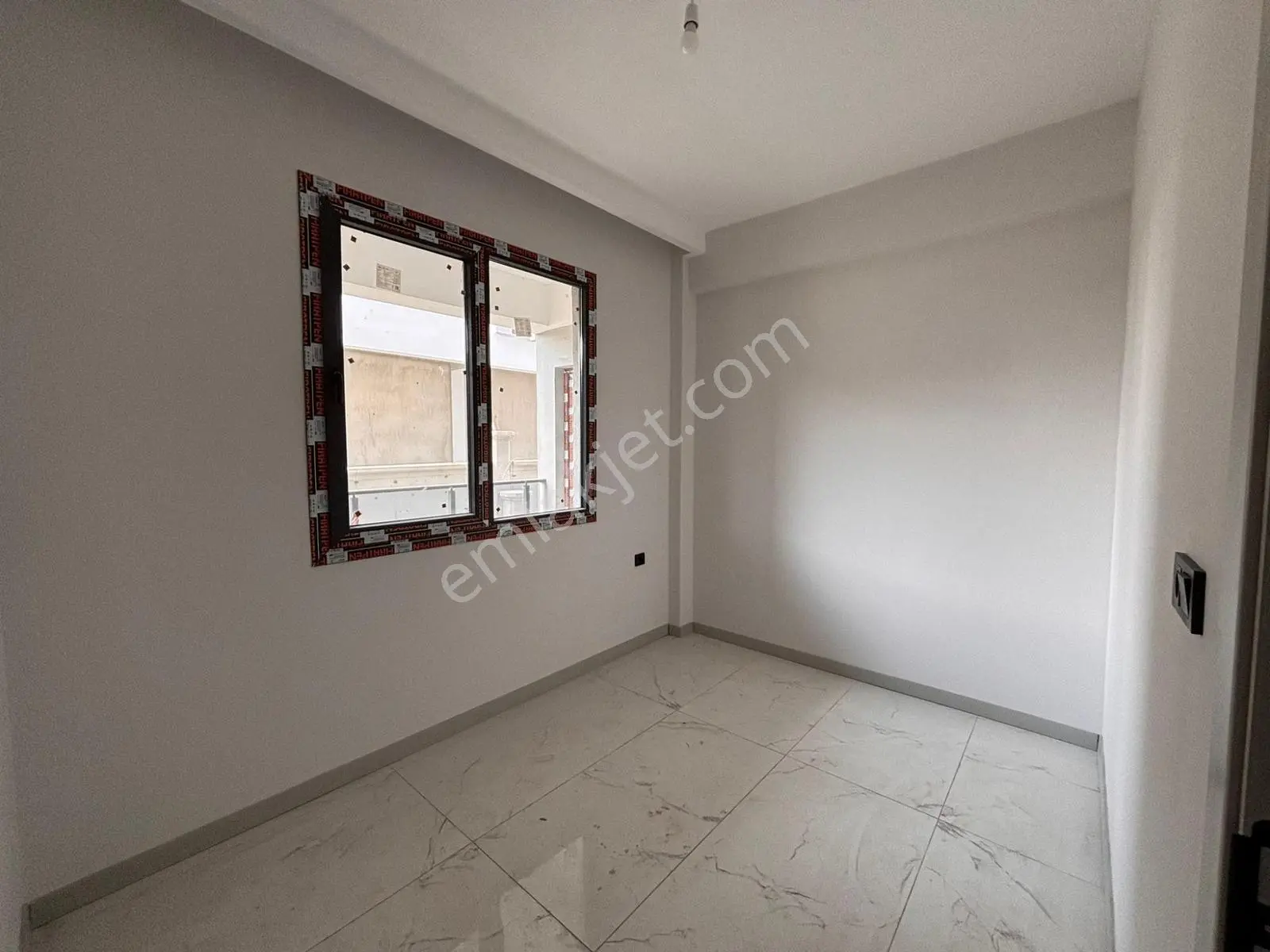 Remax Model Den Şemıkler Mahallesınde 2+1 Sıfır Satılık Daıre — fotoğraf 12