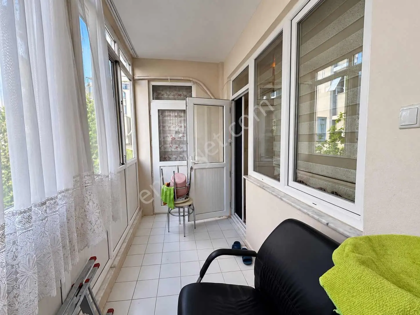 Aktoprak-yüksel Yıldırım Sitesinde Tramvaya 150 Mt 3+1 Satılık — fotoğraf 8