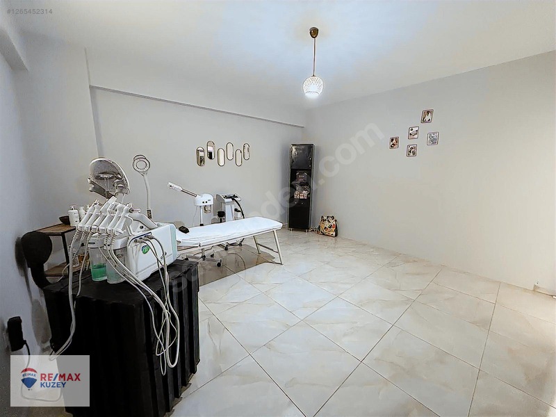 Atakum'da Net 100 M2 Kiralık Dükkan — fotoğraf 14