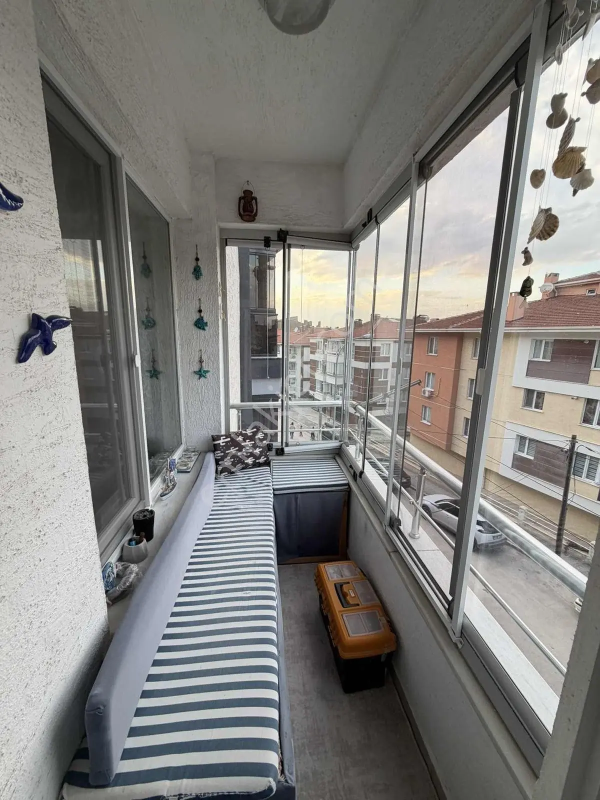 Akademi'den Ara Kat Önü Açık Kapalı Balkonlu Satılık 2+1 — fotoğraf 16