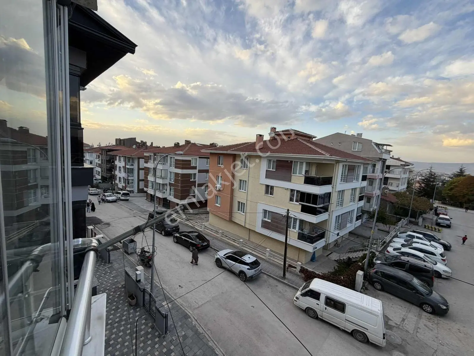 Akademi'den Ara Kat Önü Açık Kapalı Balkonlu Satılık 2+1 — fotoğraf 18