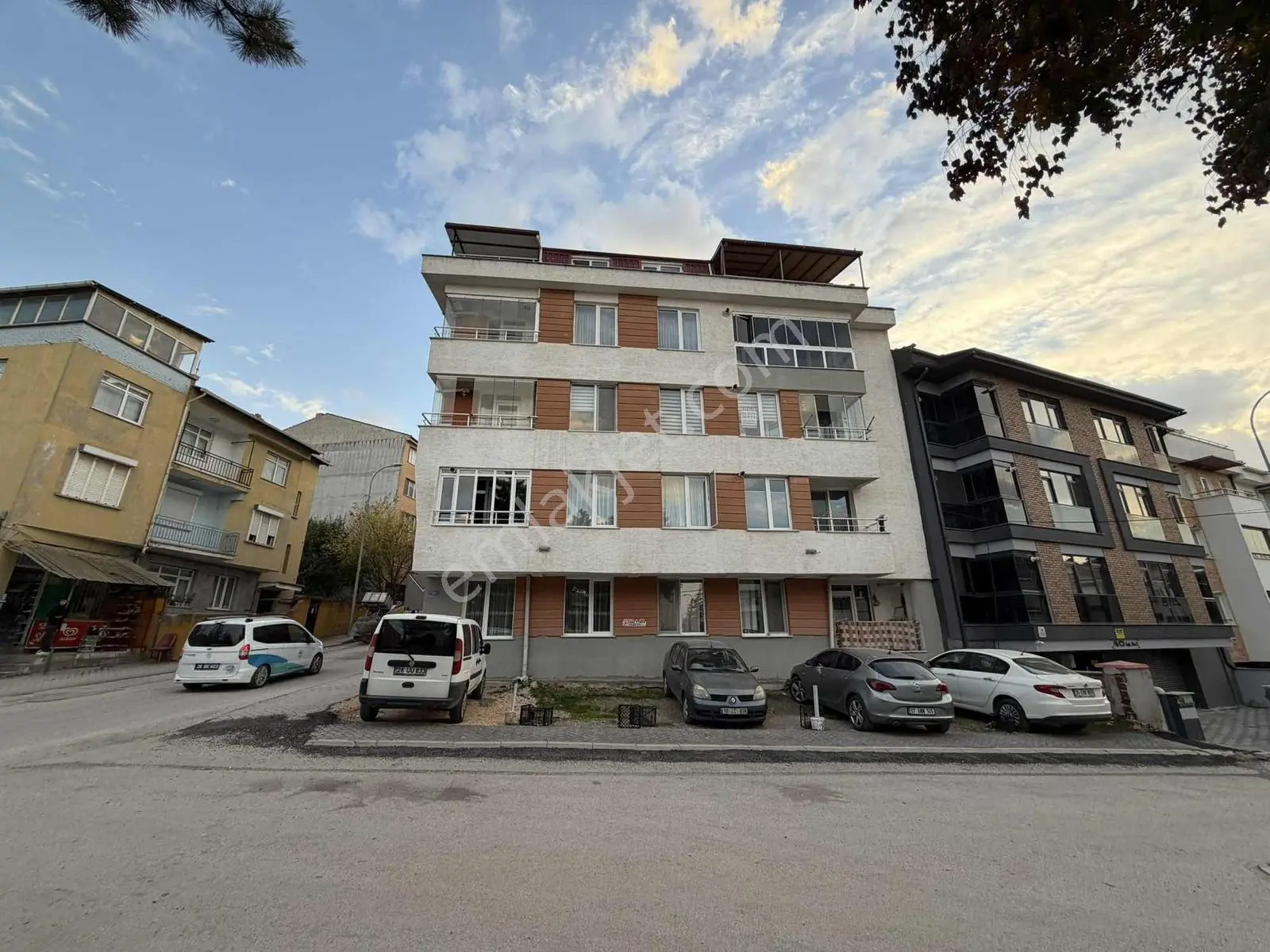 Akademi'den Ara Kat Önü Açık Kapalı Balkonlu Satılık 2+1 — fotoğraf 35