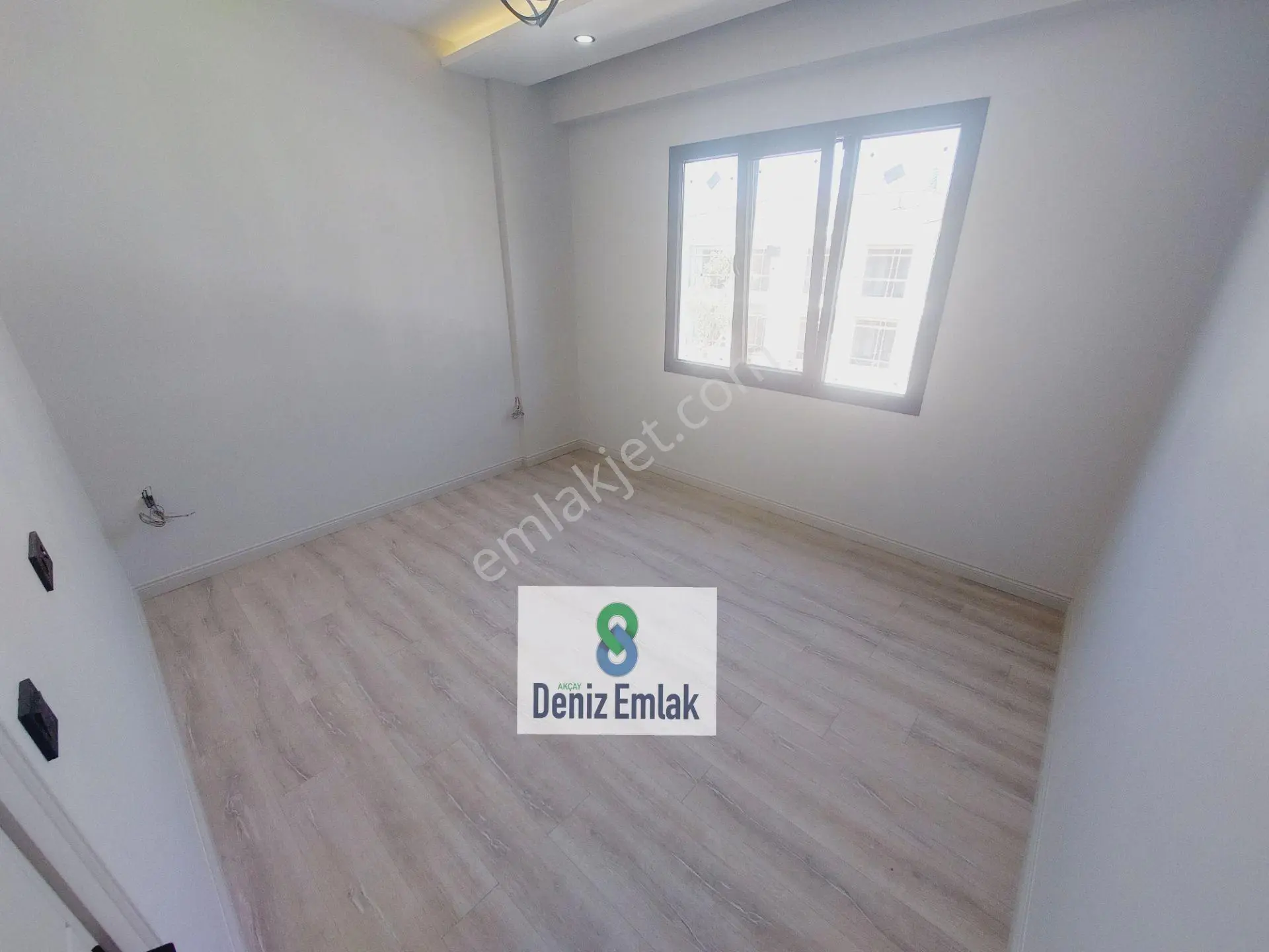 Denizden Gürede Bahçeli Yerden Isıtmalı Satılık 2+1 Daire. — fotoğraf 5
